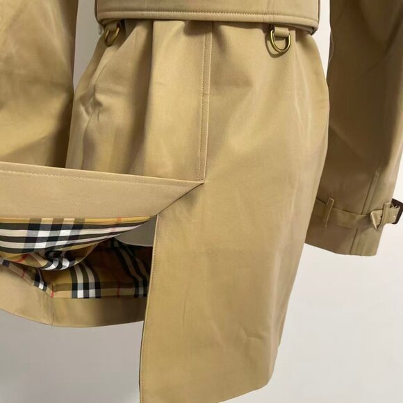 Burberry Short-Length Chelsea Classic Trench Coat - Picture 11 of 13